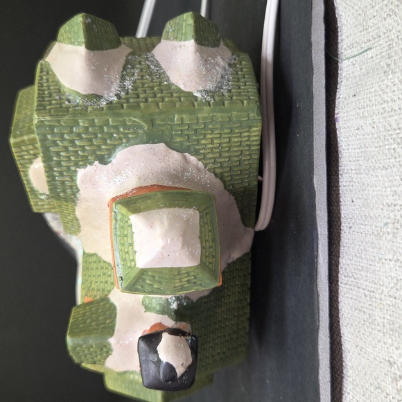 Vintage Holiday Schoolhouse For Christmas Village - Picture 7 of 10